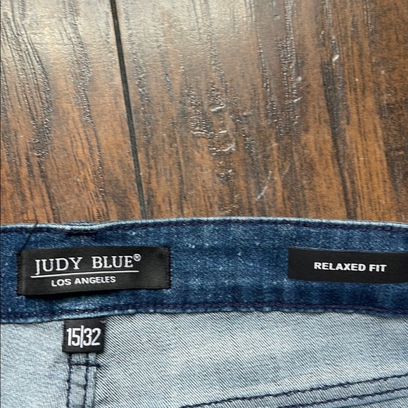 Judy Blue Relaxed Fit SZ 15/32 Paint Splatter Jeans - Picture 2 of 9